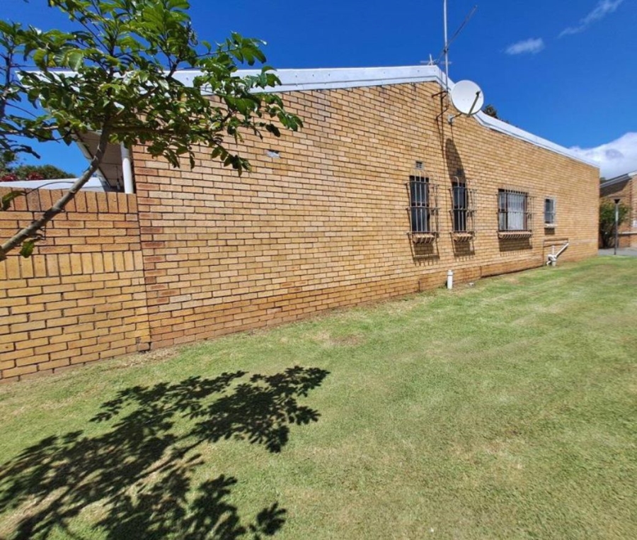 2 Bedroom Property for Sale in Gonubie Eastern Cape